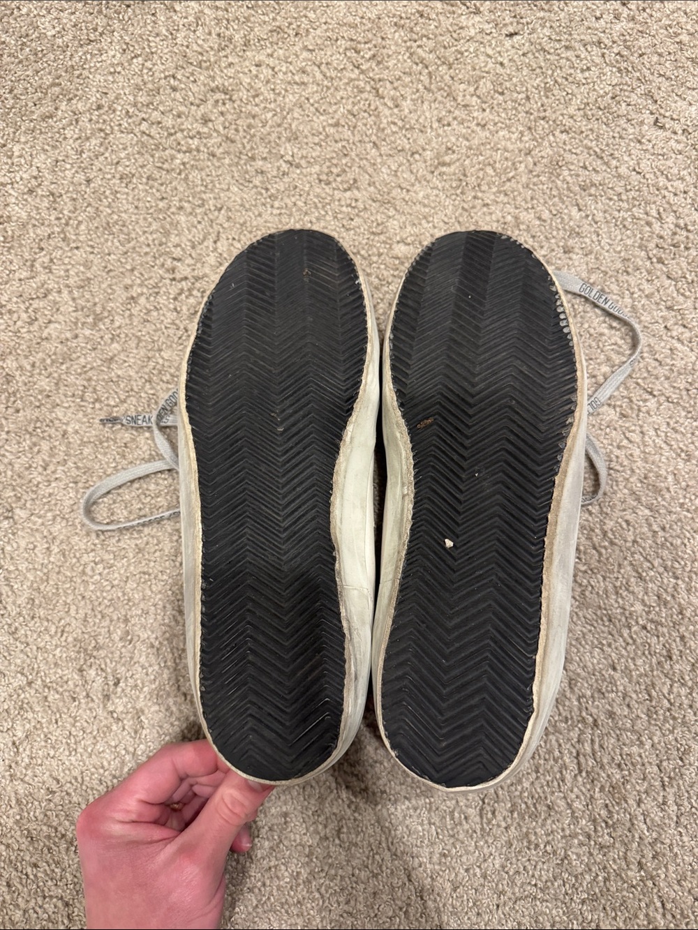 Golden Goose White Leather Low-Top Sneakers with Navy Blue Heel - Picture 6 of 8